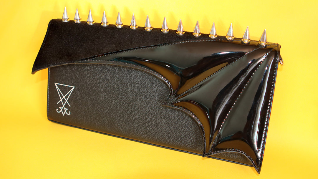 UPDATES on the DELIVERY of the Black Friday Clutch