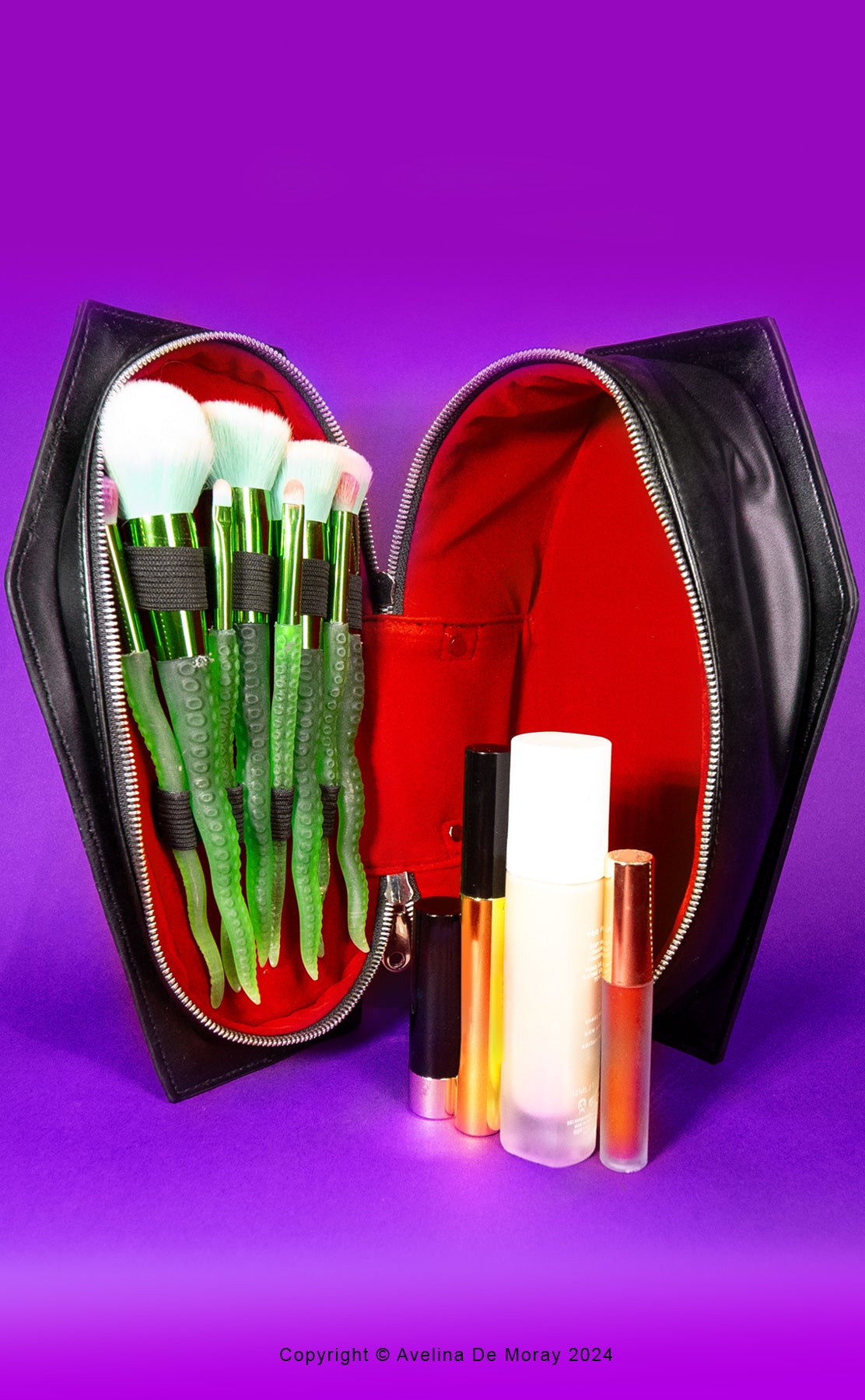 Dani Divine Makeup Case