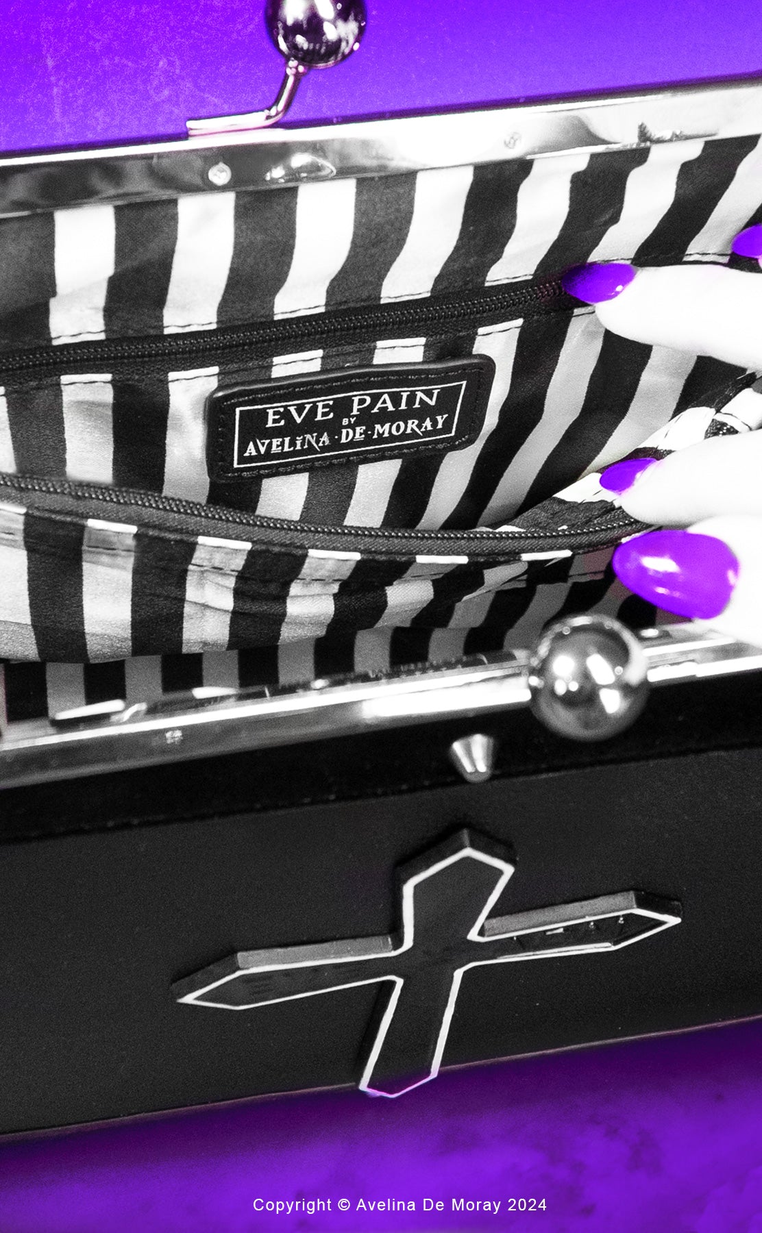 Eve Pain Handbag – Avelina De Moray