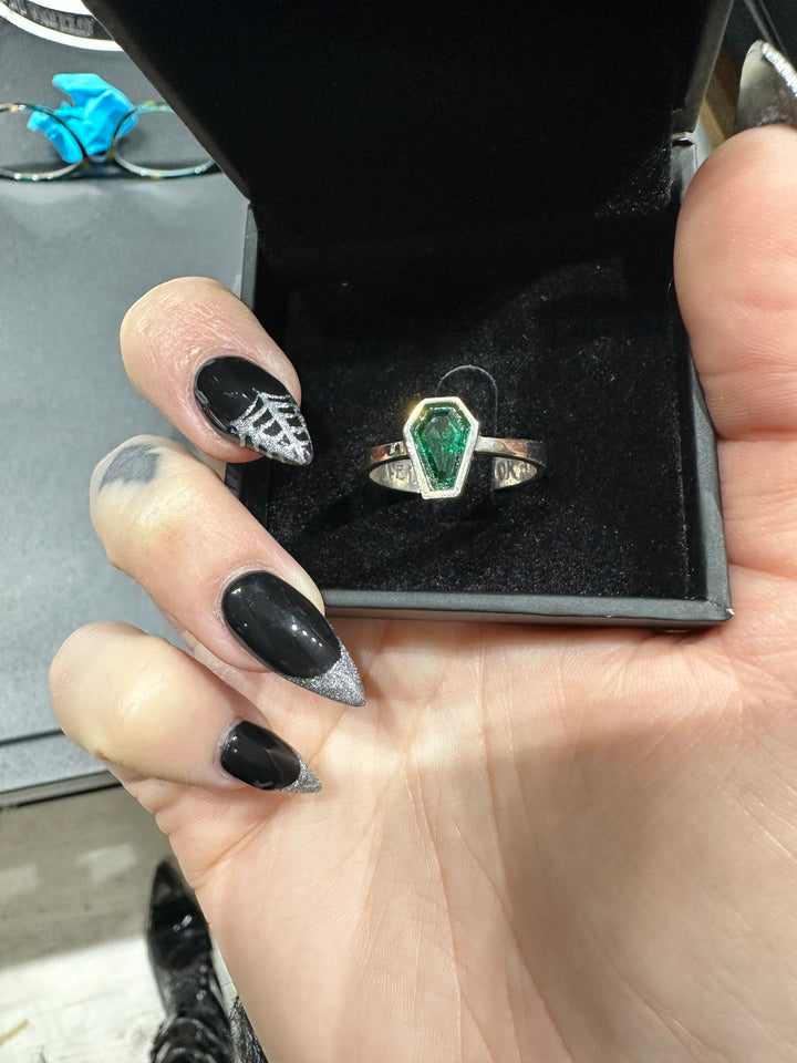 Selene coffin ring SAMPLE (V1)