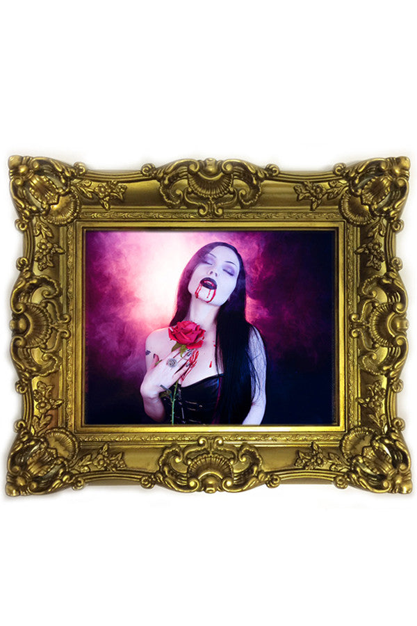 Blood Rose Canvas - Avelina De Moray