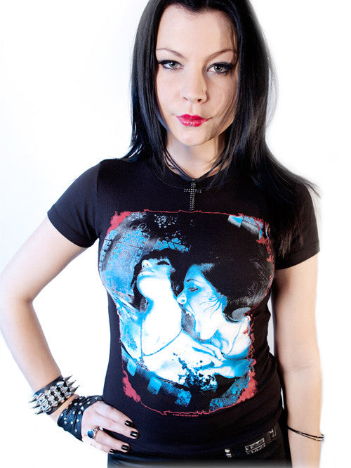 Vampire Dawn Womens T-shirt - Avelina De Moray