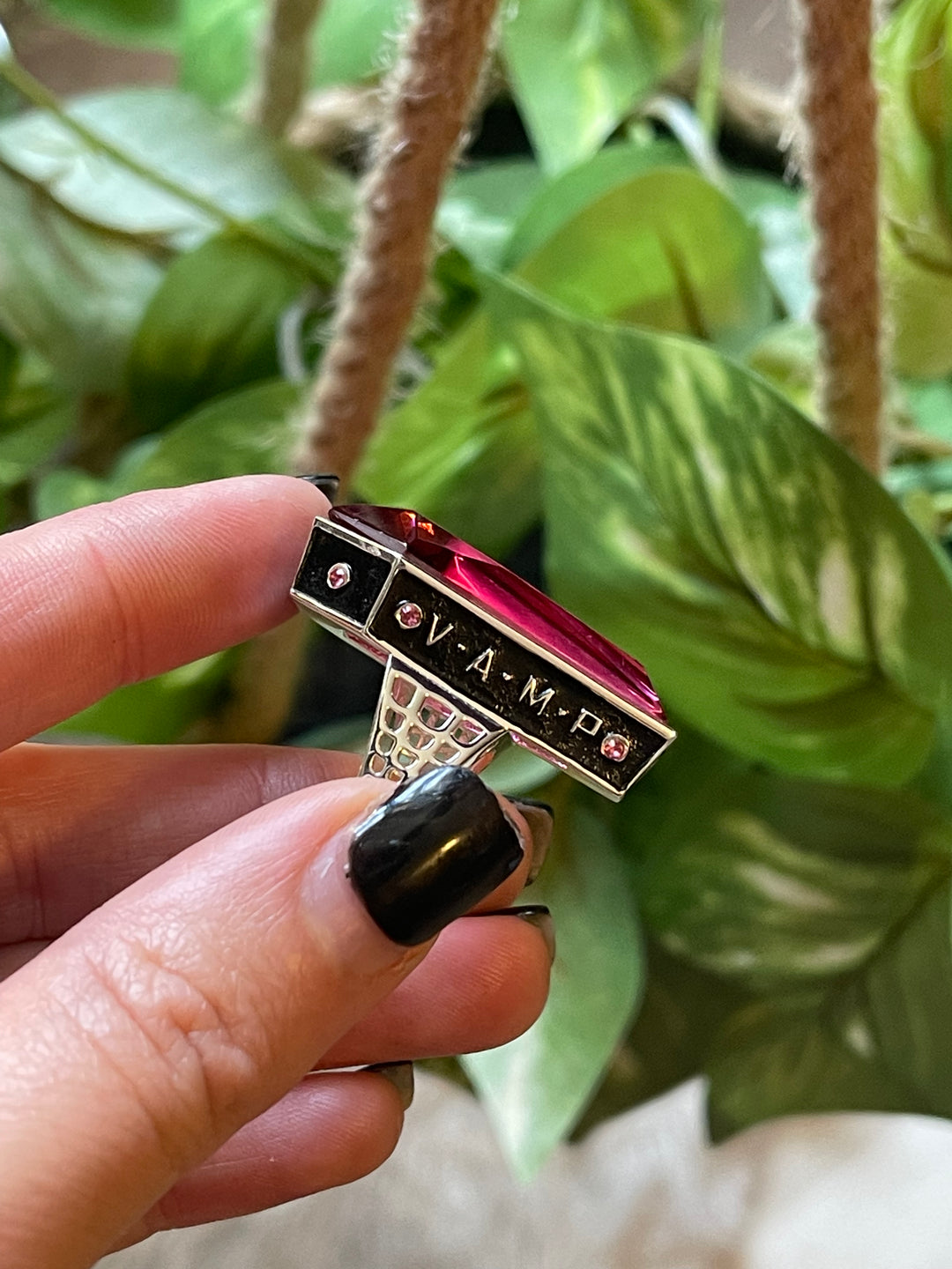 SAMPLE: VAMP ring plated US6