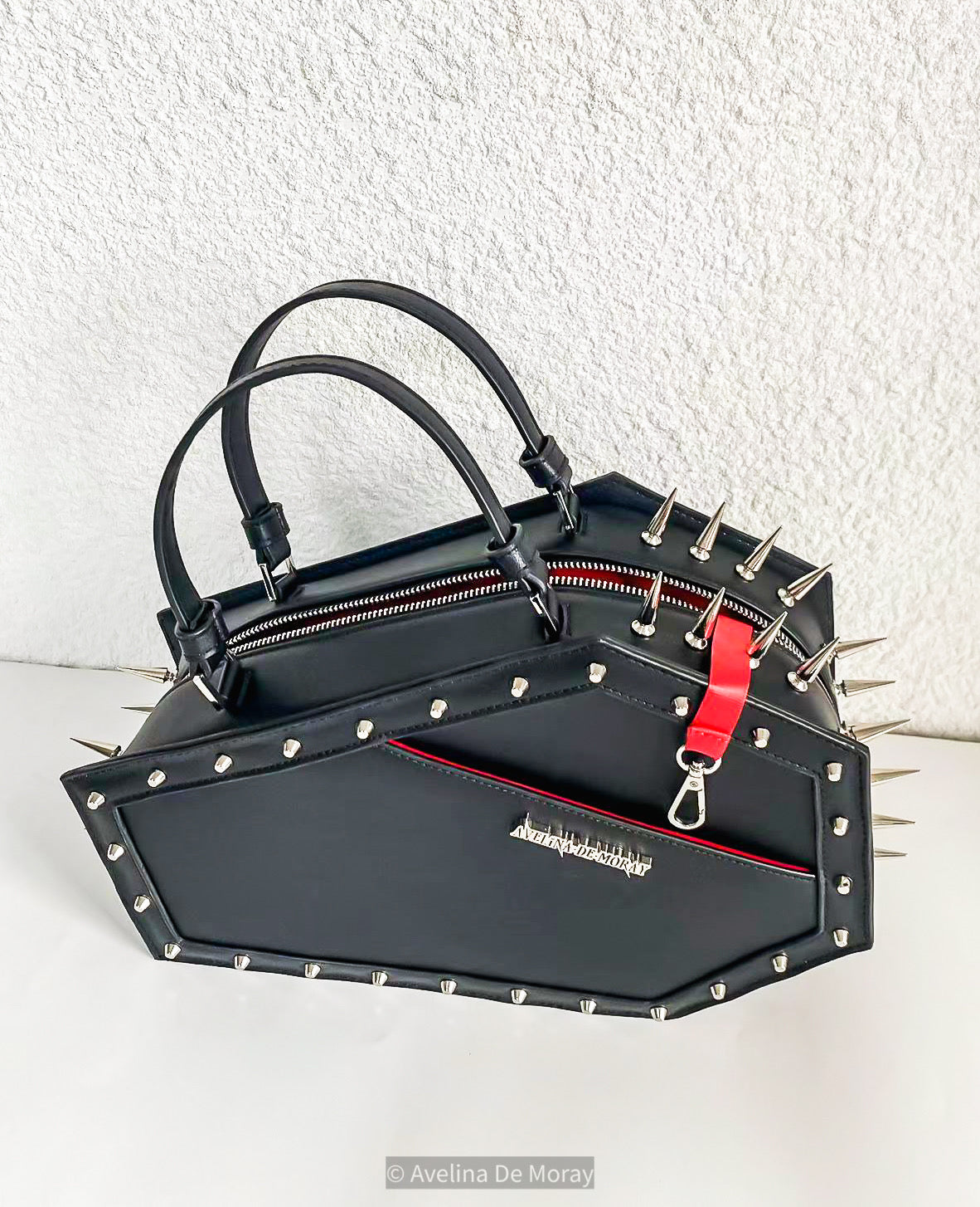 【非売品】YARD・O・LED LEATHER RHODIA CASE Dani Divine Coffin Handbag – Avelina De Moray