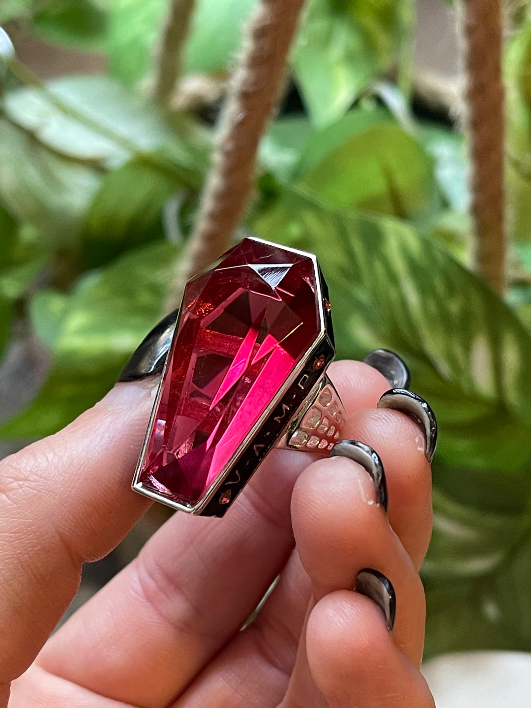 SAMPLE: VAMP ring plated US6