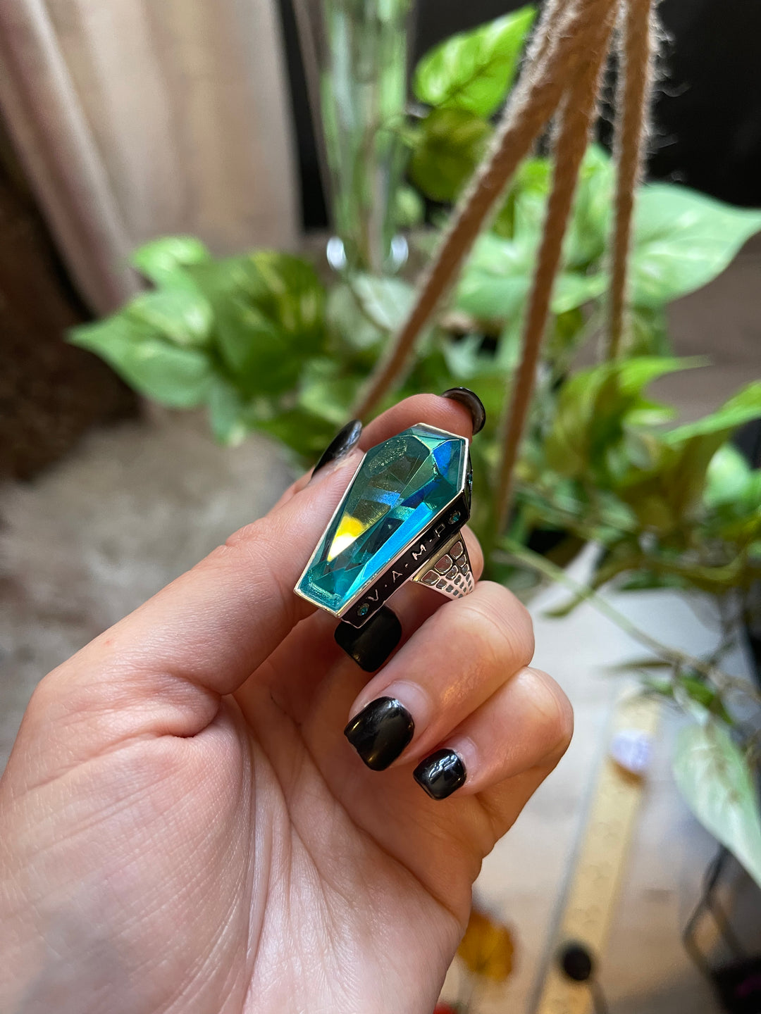 SAMPLE: VAMP ring plated US6